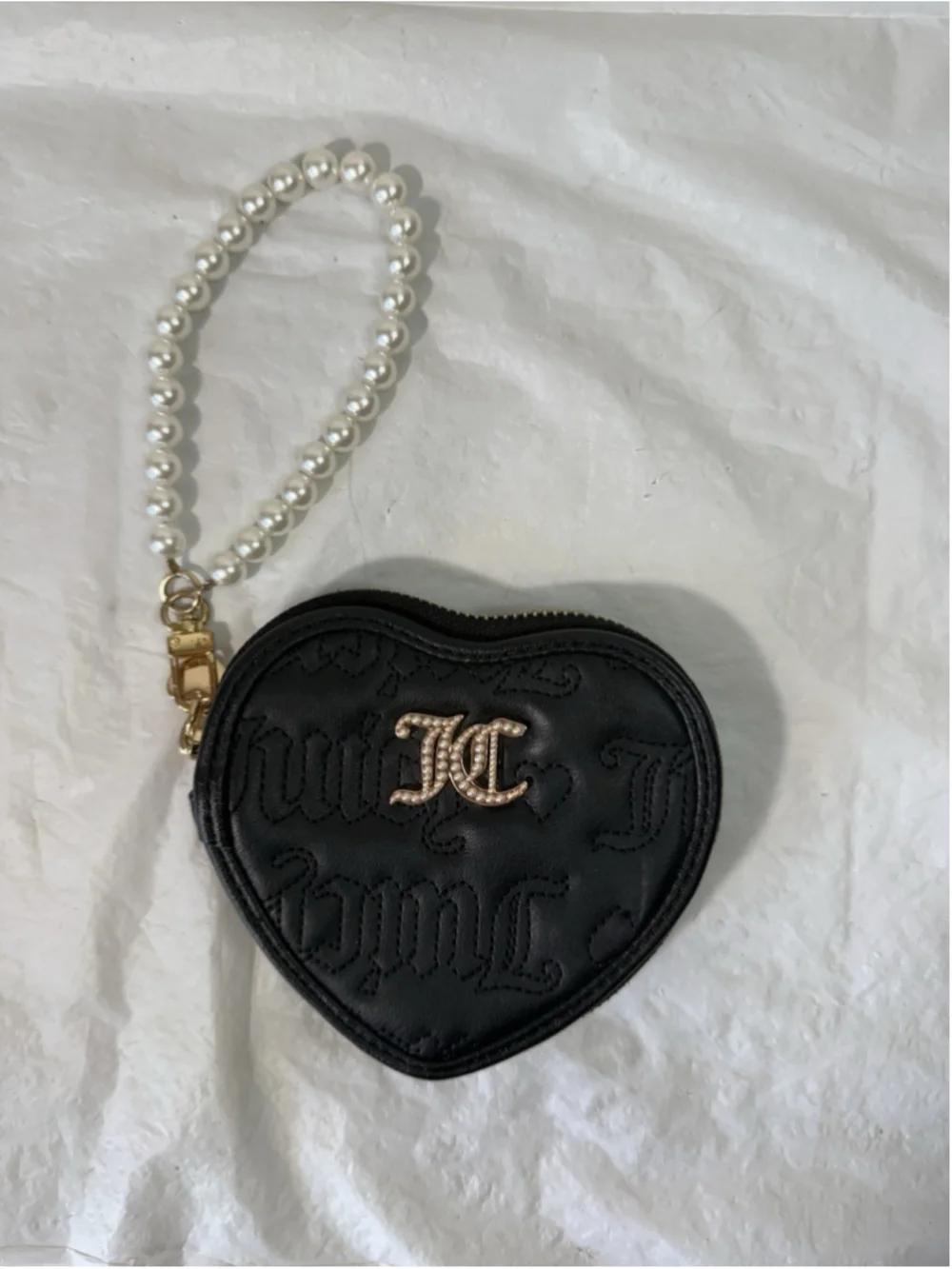 Juicy Couture Lovely Girl Heart Zip Wristlet Licorice Black